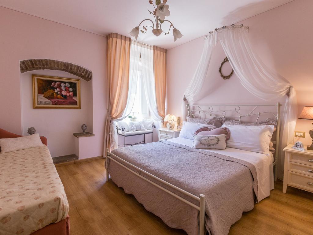 Hotel Lieto Soggiorno Асизи Екстериор снимка